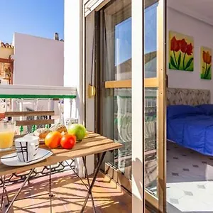 https://apartamentos-carihuela-torremolinos.es-andalucia.com